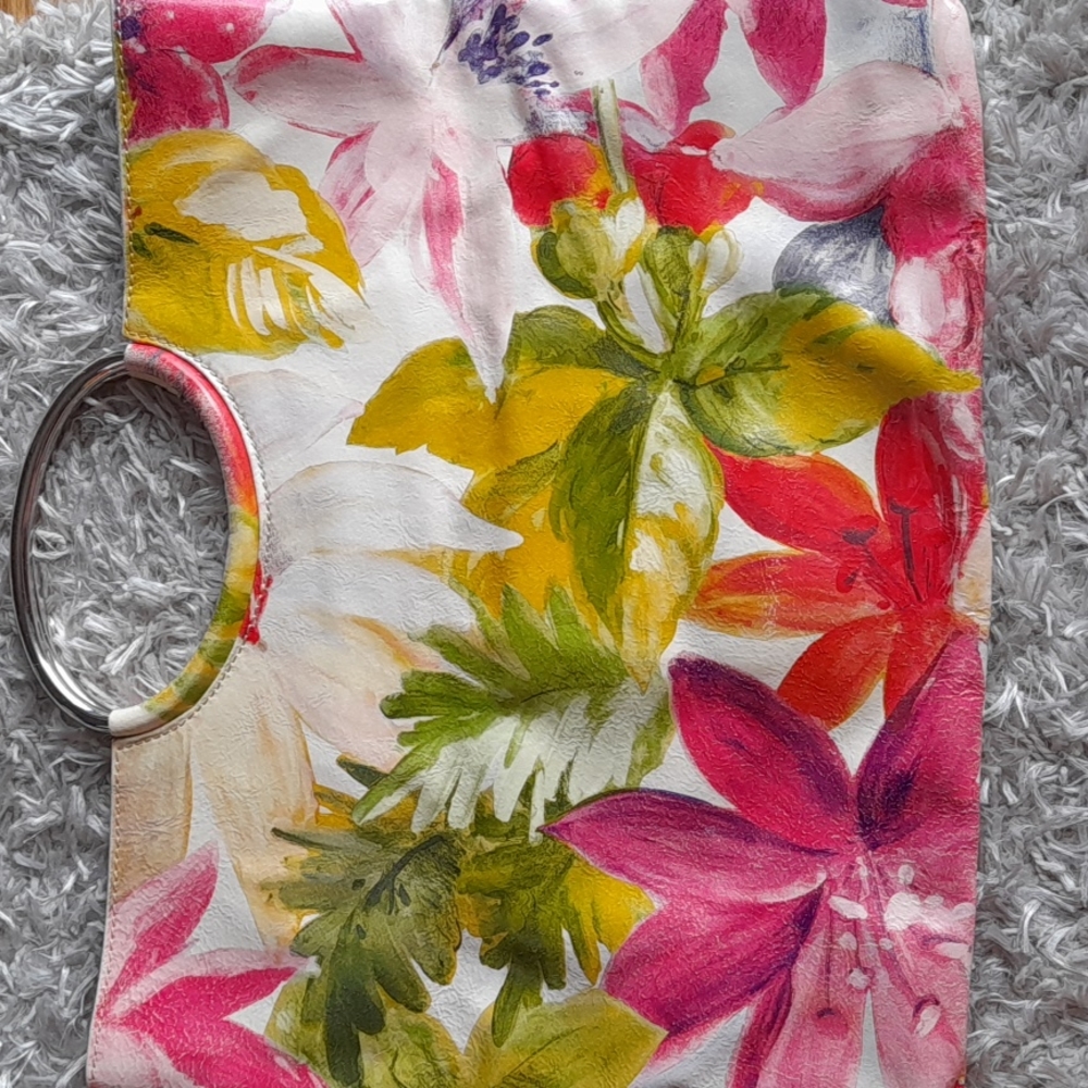 WOMEN BAGS